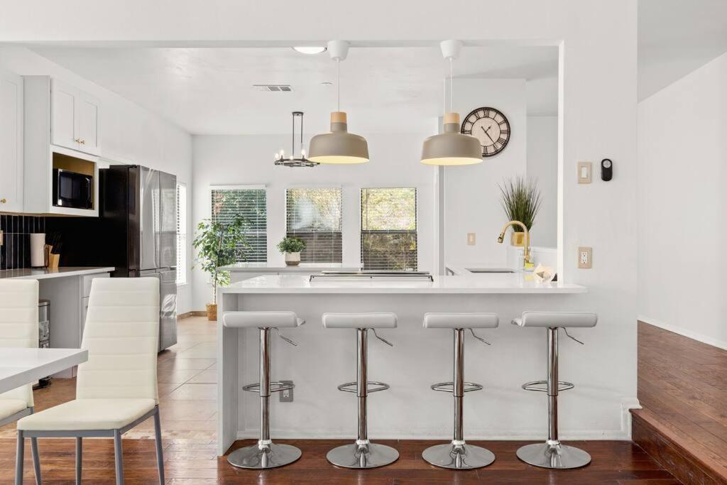 5 Bedrooms With Chefs Kitchen 2 Masters Room And Game Lounge San Antonio Eksteriør bilde